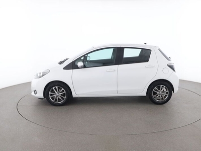 Usato 2014 Toyota Yaris 1.0 Benzin 70 CV (8.149 €)
