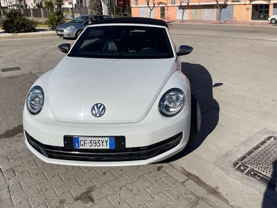 Usato 2014 VW Maggiolino 2.0 Diesel 140 CV (19.000 €)