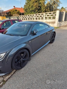 Usato 2015 Audi TT 2.0 Diesel 184 CV (32.000 €)