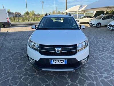 Usato 2015 Dacia Sandero 1.5 Diesel 90 CV (9.000 €)