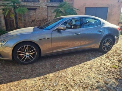 Usato 2015 Maserati Ghibli 3.0 Diesel 275 CV (27.500 €)