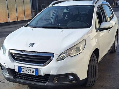 Usato 2015 Peugeot 2008 1.6 Diesel 99 CV (6.500 €)
