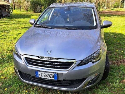 Usato 2015 Peugeot 308 1.6 Diesel 120 CV (5.900 €)