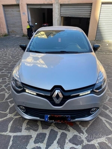 Usato 2015 Renault Clio IV 1.2 Benzin 54 CV (9.500 €)