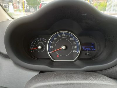 Usato 2016 Hyundai i10 Benzin (5.500 €)