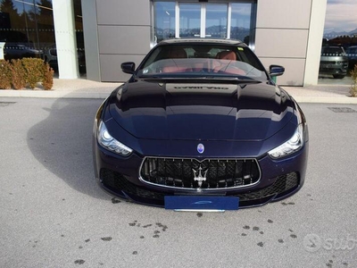 Usato 2016 Maserati Ghibli 3.0 Diesel 275 CV (39.900 €)