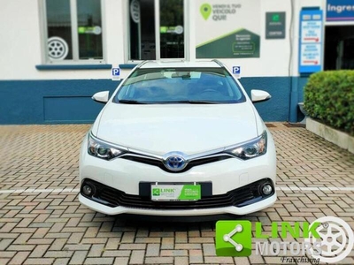Usato 2016 Toyota Auris Hybrid 1.8 El_Benzin 136 CV (12.990 €)