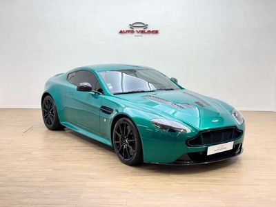 Usato 2017 Aston Martin Vantage 5.9 Benzin 572 CV (159.900 €)