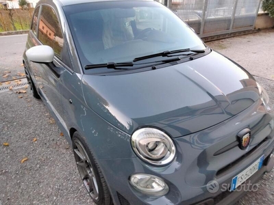 Usato 2018 Fiat 500 Abarth 1.4 Benzin 132 CV (18.000 €)
