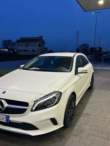 Usato 2018 Mercedes A180 1.5 Diesel 109 CV (16.000 €)