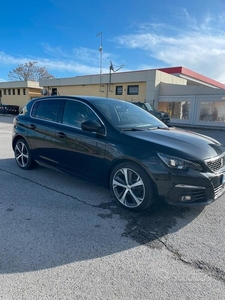 Usato 2018 Peugeot 308 1.6 Diesel 120 CV (13.500 €)