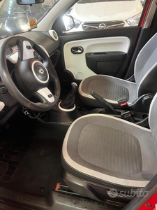 Usato 2018 Renault Twingo 1.0 Benzin 69 CV (7.500 €)