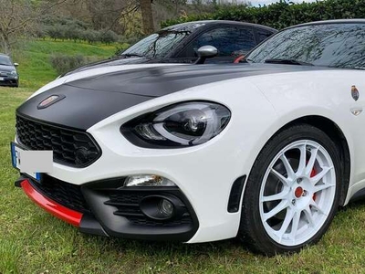 Usato 2019 Abarth 124 Spider 1.4 Benzin 170 CV (45.000 €)