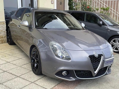 Usato 2019 Alfa Romeo Giulietta 1.6 Diesel 120 CV (17.999 €)