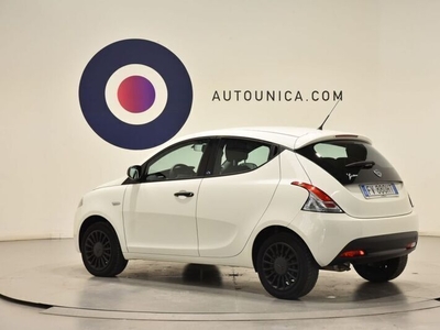 Usato 2019 Lancia Ypsilon 1.2 Benzin 69 CV (11.900 €)