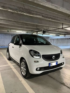 Usato 2019 Smart ForFour 1.0 Benzin 71 CV (12.300 €)