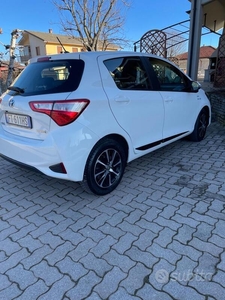 Usato 2019 Toyota Yaris Hybrid El_Hybrid (11.400 €)