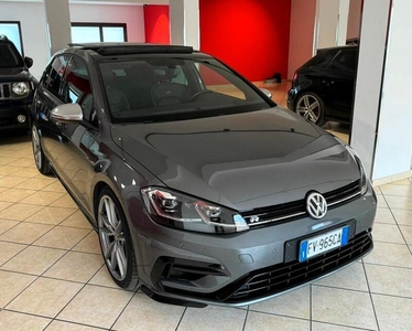 Usato 2019 VW Golf 2.0 Benzin 300 CV (33.900 €)