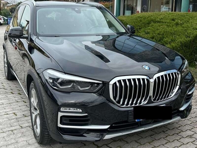 Usato 2020 BMW X5 3.0 El_Diesel 286 CV (53.000 €)