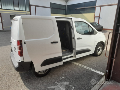 Usato 2020 Citroën Berlingo 1.5 Diesel 102 CV (11.700 €)