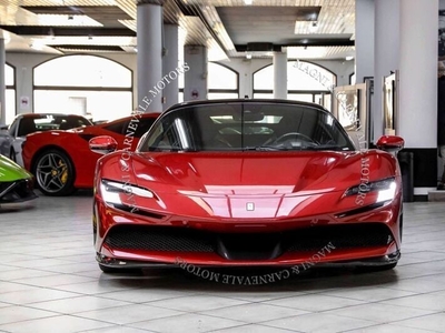 Usato 2021 Ferrari SF90 El 999 CV (508.850 €)