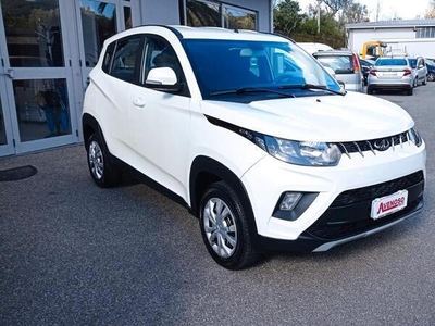 Usato 2021 Mahindra KUV100 1.2 Benzin 87 CV (10.500 €)