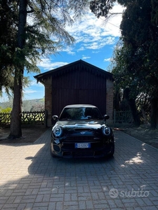 Usato 2021 Mini John Cooper Works 2.0 Benzin 231 CV (28.500 €)