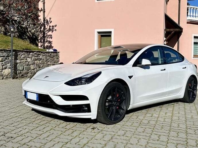 Usato 2021 Tesla Model 3 El 211 CV (37.900 €)