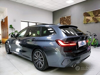 Usato 2022 BMW 320e 2.0 El_Hybrid 190 CV (32.900 €)