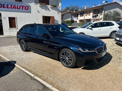 Usato 2022 BMW 530 2.0 El_Hybrid 184 CV (55.000 €)