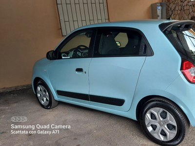 Usato 2022 Renault Twingo El 42 CV (14.850 €)