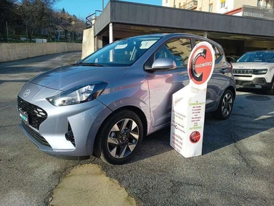 Usato 2023 Hyundai i10 1.0 Benzin 67 CV (16.300 €)