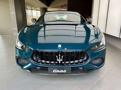 Usato 2023 Maserati Ghibli 3.8 Benzin 581 CV (196.900 €)