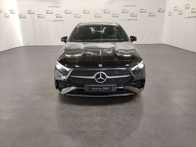 Usato 2023 Mercedes A250 1.3 El_Hybrid 160 CV (42.900 €)