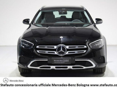 Usato 2023 Mercedes E220 2.0 El_Hybrid 200 CV (49.900 €)