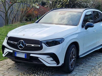 Usato 2023 Mercedes GLC300e 2.0 El_Hybrid 269 CV (72.000 €)