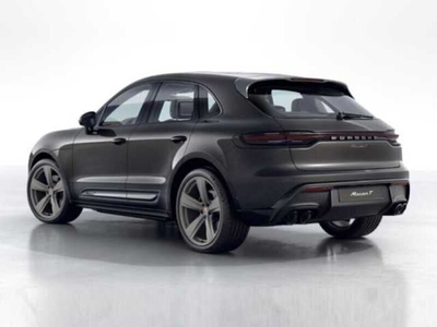 Usato 2023 Porsche Macan 2.0 Benzin 265 CV (95.477 €)