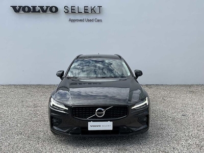 Usato 2023 Volvo V60 2.0 El_Hybrid 145 CV (35.900 €)