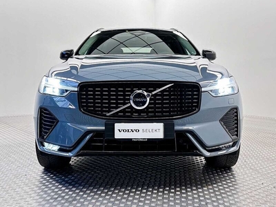 Usato 2023 Volvo XC60 2.0 El_Hybrid 145 CV (59.600 €)