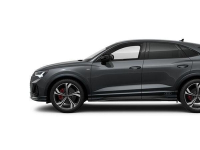 Usato 2024 Audi Q3 2.0 Benzin 244 CV (62.000 €)