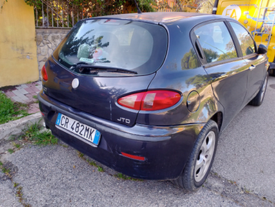 Vendo alfa 147