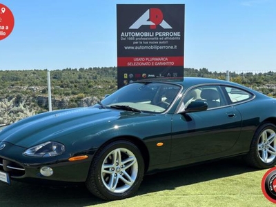 JAGUAR XK8/XKR (X105)