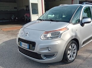 Citroen c3 Picasso 1.4 benz-full-km 80000-2010