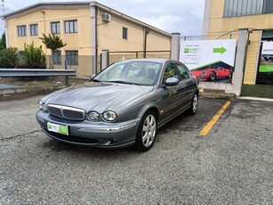 Jaguar X-Type 2.5 V6