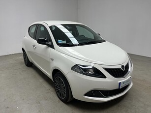 Lancia Ypsilon 1.0 FireFly