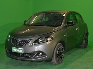 Lancia Ypsilon 1.0 FireFly