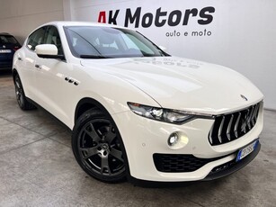 Maserati Levante V6