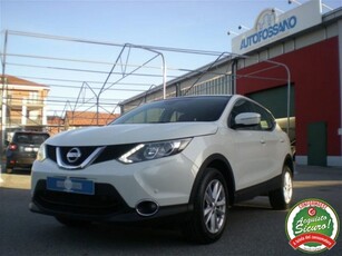 Nissan Qashqai 1.6 dCi 4WD 360 usato