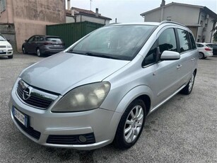 Opel Zafira 1.9 CDTI 120CV Cosmo usato