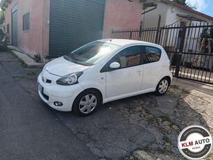 TOYOTA Aygo 1.0 12V VVT-i 5 porte Sol Connect OCCASIONE Benzina